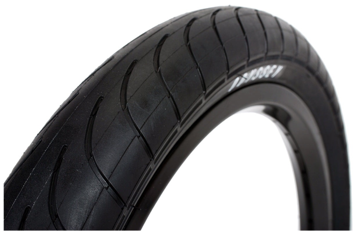 Odyssey Chase Tyre